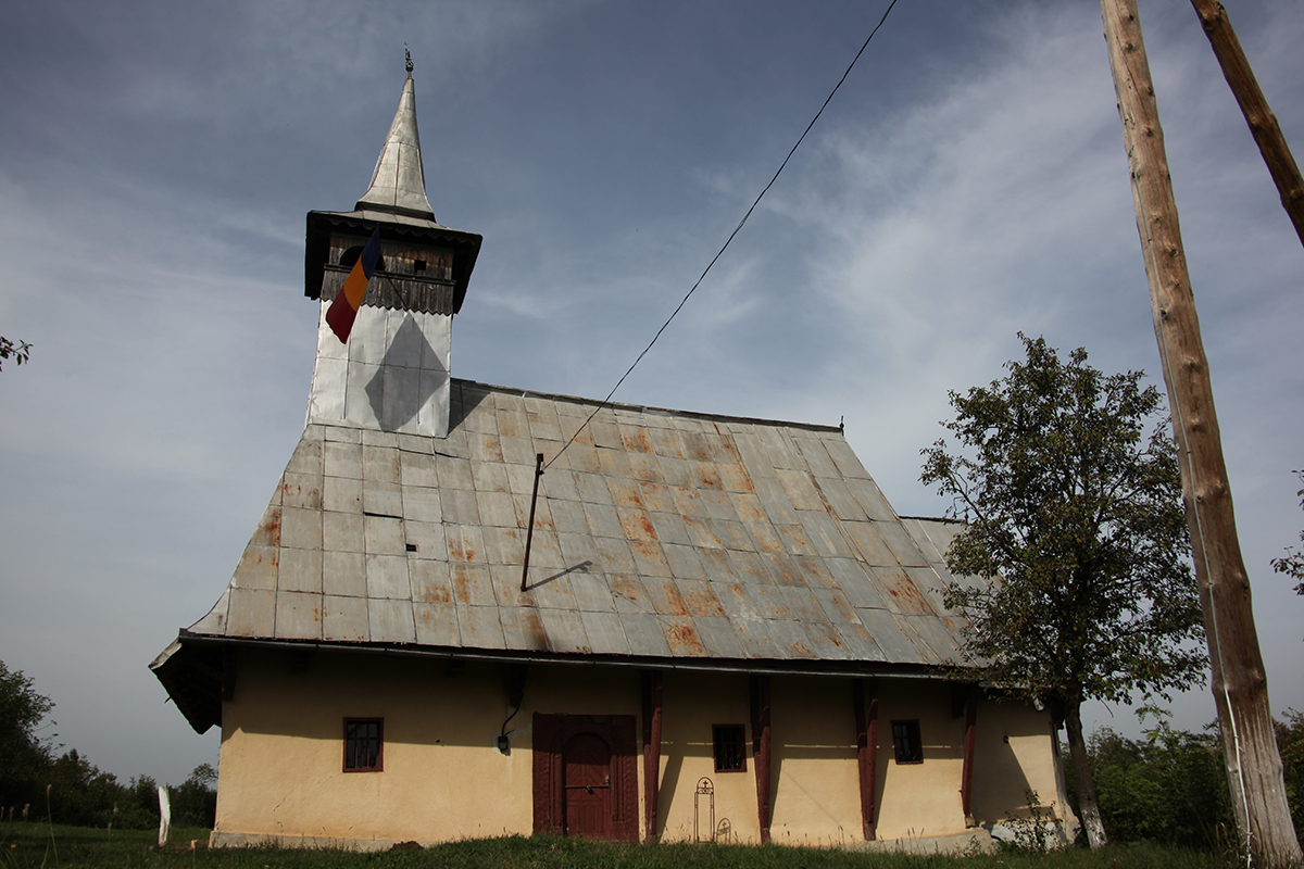 A bágyoni Szent Miklós fatemplom